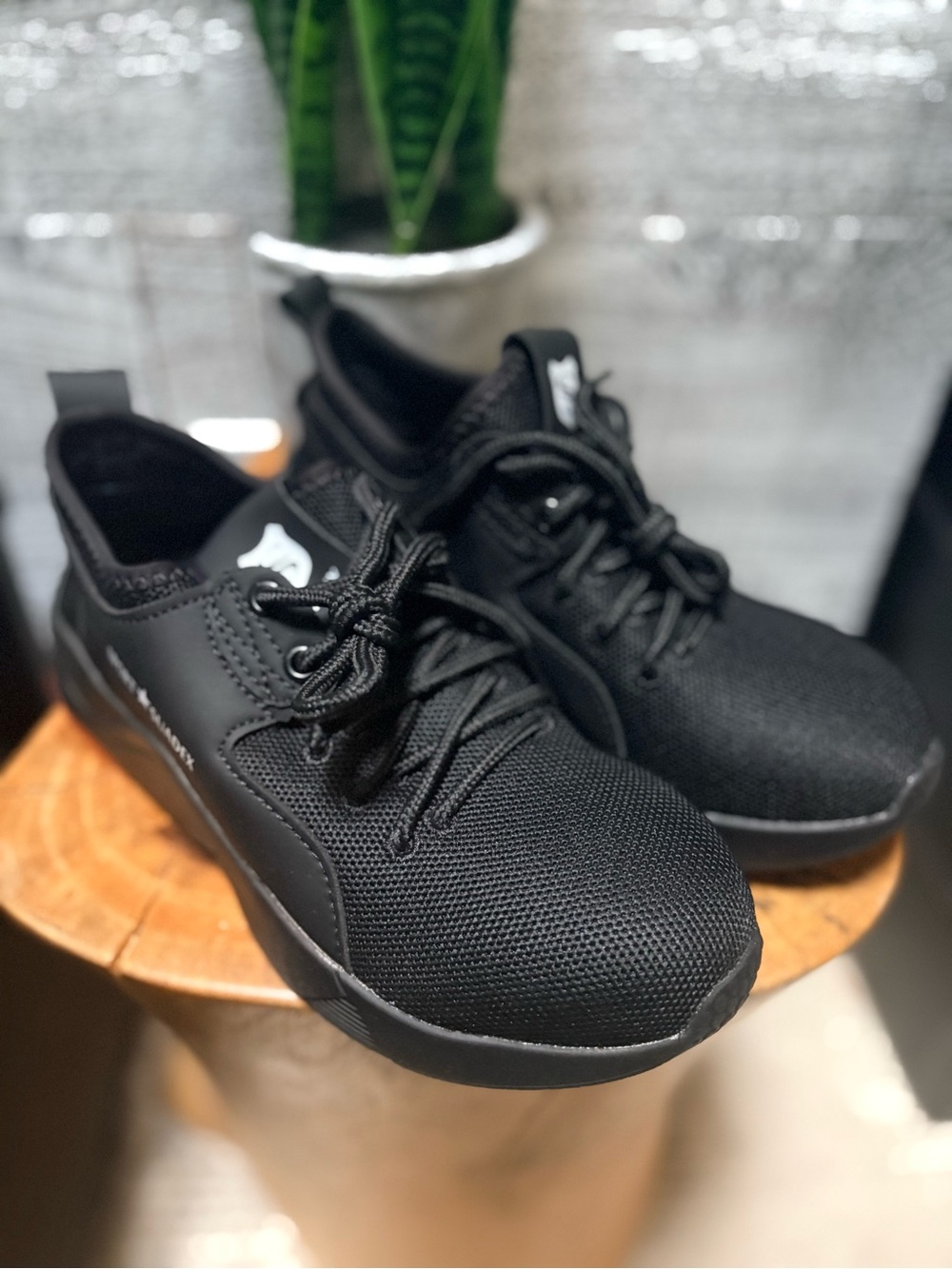 Suadex | NWOT "Sport Suadex" Steel-Toe Lightweight Safety Sneaker - Women's 37/6